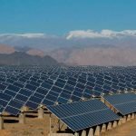 Usina de energia solar em Hami, na Região Autônoma de Xinjiang, noroeste da China. Foto: STR/AFP/Getty Images.