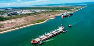 Porto do Açu registra recorde histórico e movimenta 89 milhões de toneladas em 2025